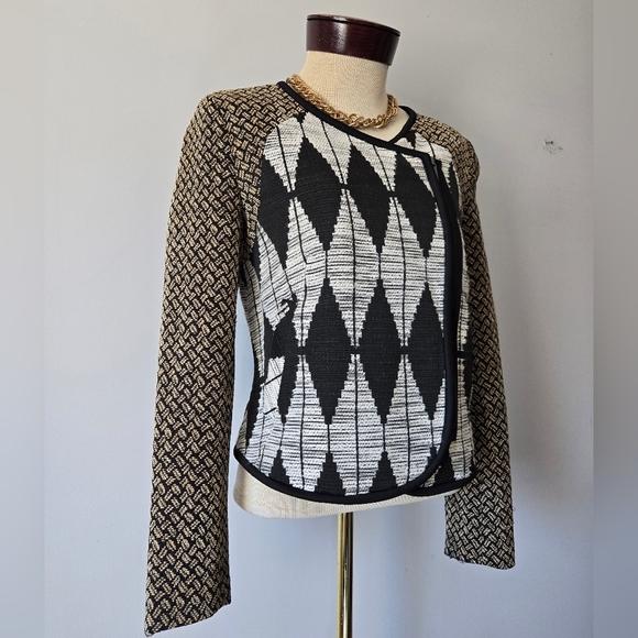 Rachel Roy Asymmetrical Zipper Geometric Patterned Cropped Blazer Jacket. Size 6 - Picture 2 of 15
